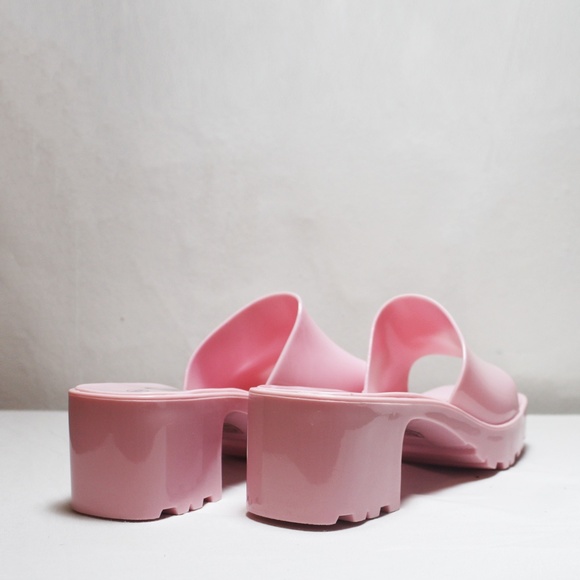 Slip on Jelly Shoes - Picture 2 of 4